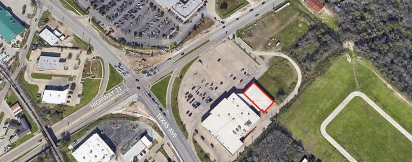 2001 E Hwy 21, Bryan, TX for lease - Building Photo - Image 1 of 1