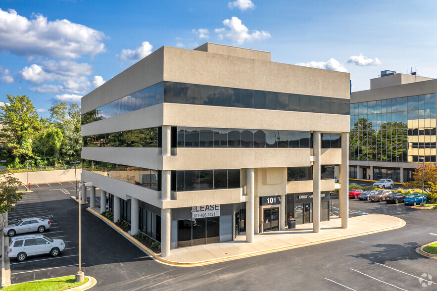 101 Lakeforest Blvd, Gaithersburg, MD for lease - Building Photo - Image 3 of 6