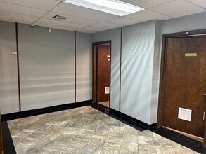 4121 NW 5th St, Plantation, FL for lease Interior Photo- Image 2 of 27
