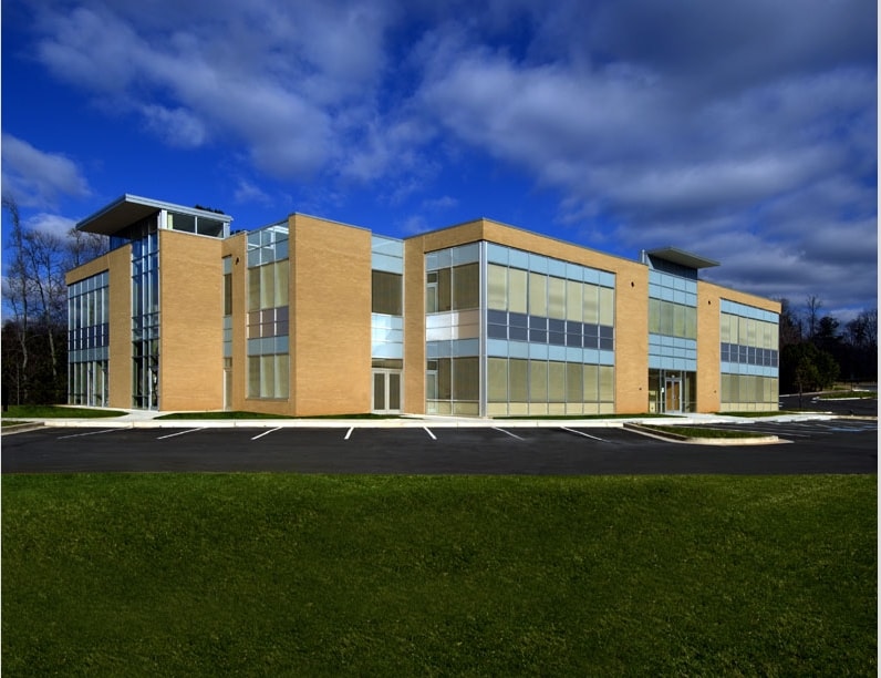 3525 Busbee Pky, Kennesaw, GA for lease Primary Photo- Image 1 of 8