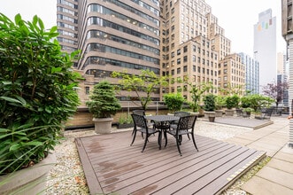 144 E 44th St, New York, NY for lease Interior Photo- Image 2 of 20