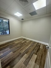 2300 SE Monterey Rd, Stuart, FL for lease Interior Photo- Image 1 of 1