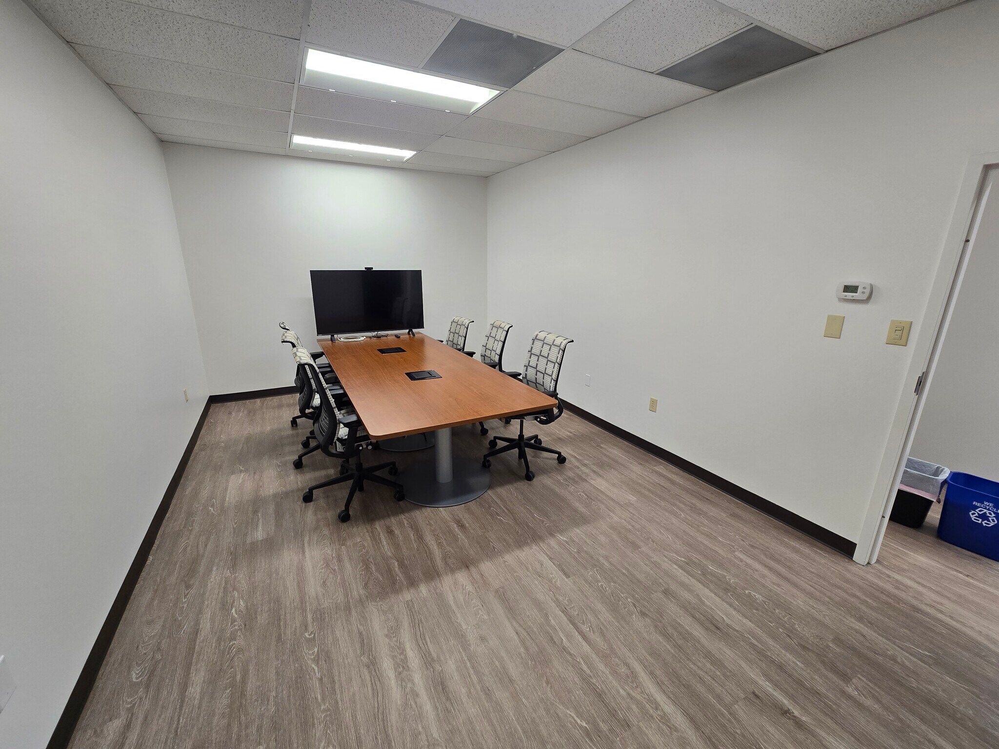 9600 Southern Pine Blvd, Charlotte, NC for lease Interior Photo- Image 1 of 8