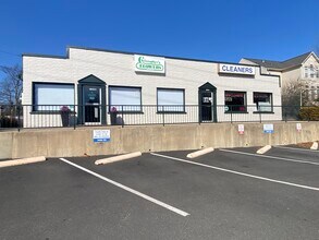 7300 Beulah St, Alexandria, VA for lease Building Photo- Image 2 of 7