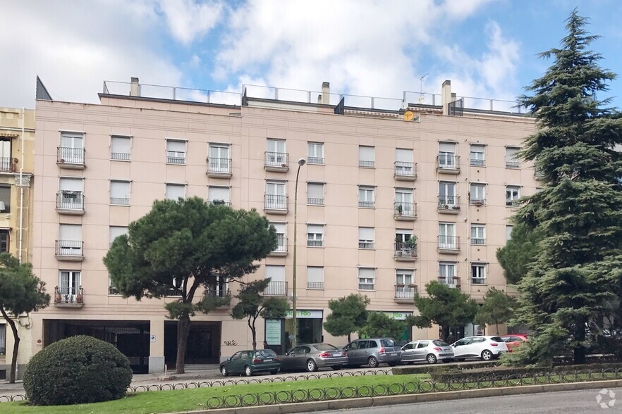 Calle de Toledo, 126, Madrid, Madrid for sale - Primary Photo - Image 1 of 1