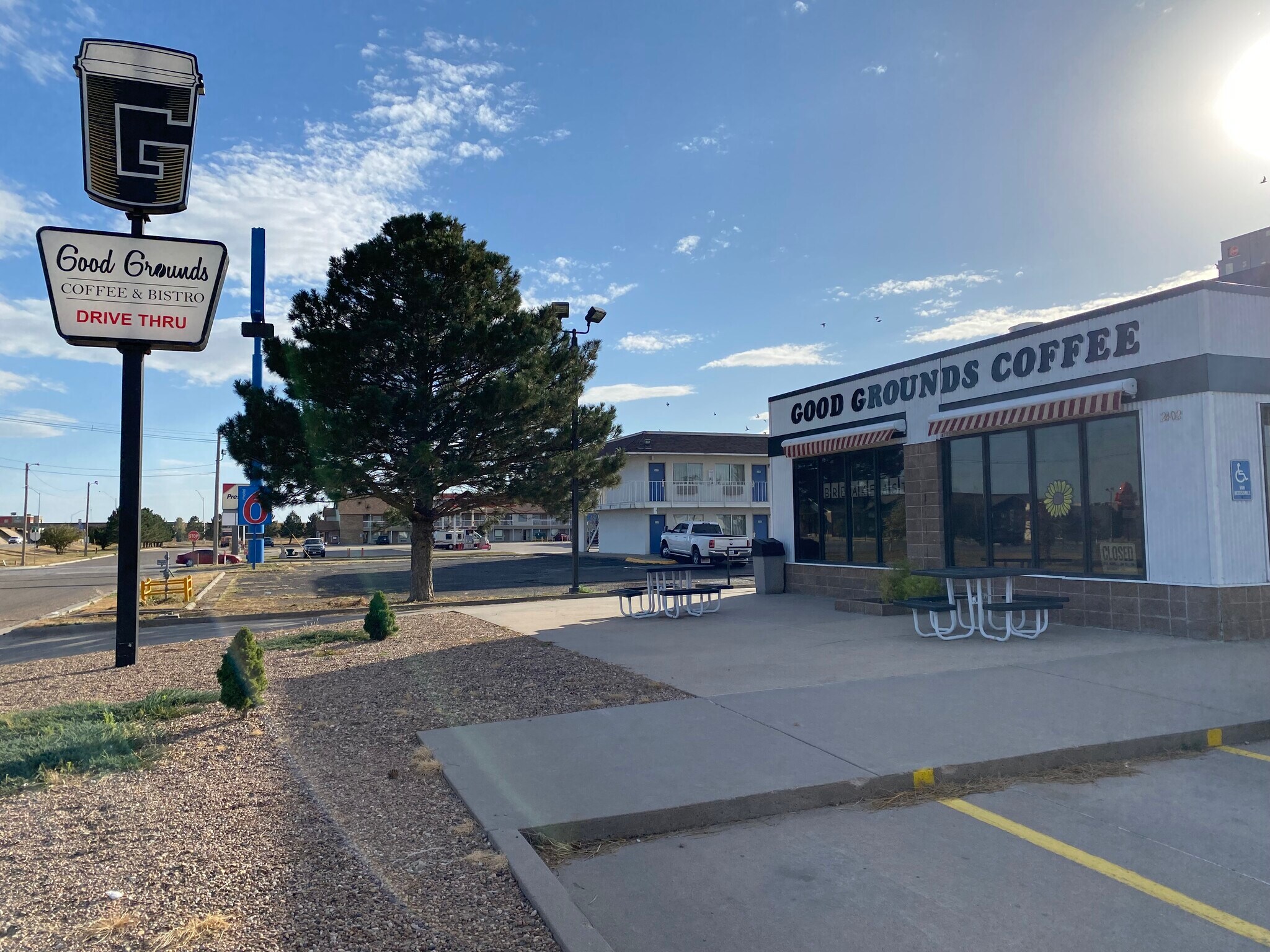 2402 Commerce Rd, Goodland, KS for sale Primary Photo- Image 1 of 1