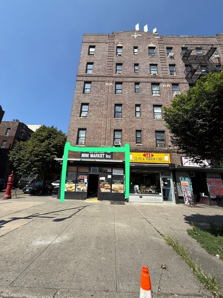 288-295 Maple St, Brooklyn, NY for lease - Building Photo - Image 1 of 3