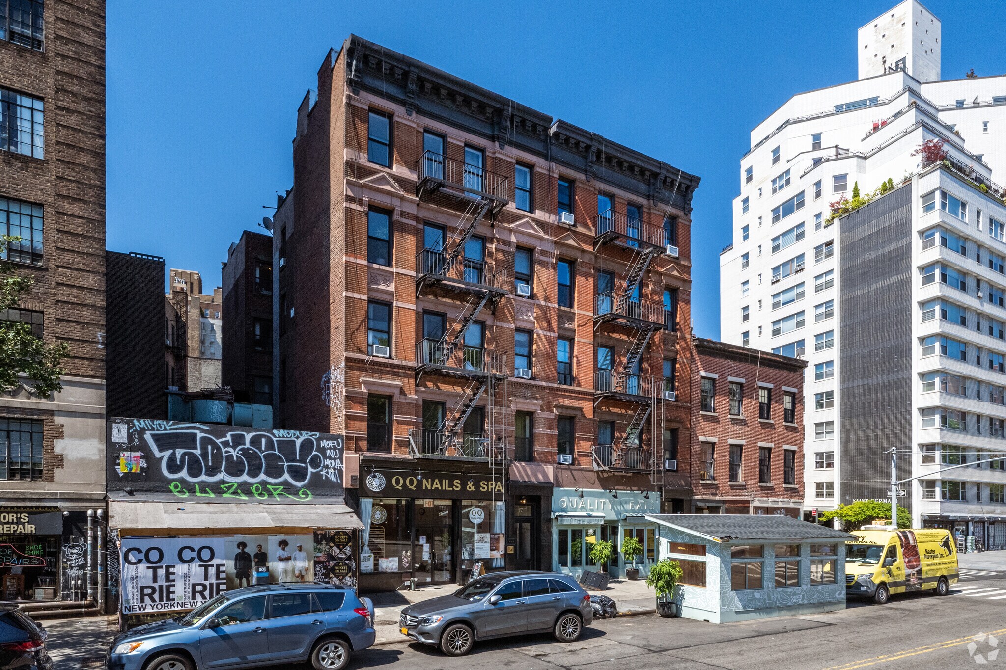 19 Greenwich Ave, New York, NY for sale Primary Photo- Image 1 of 1