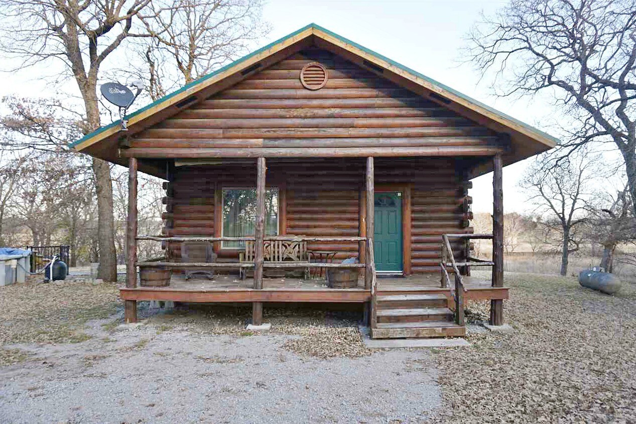 831 House Creek Rd, Springer, OK 73458