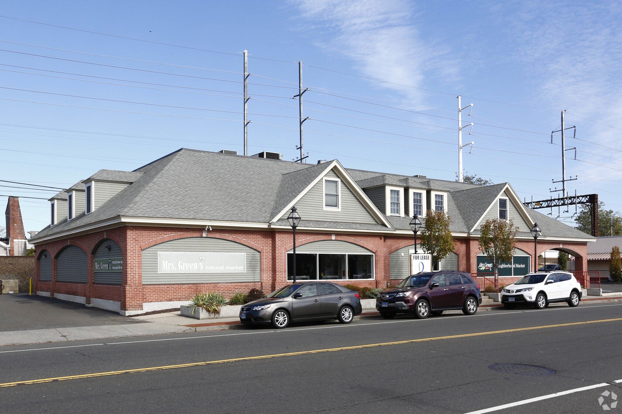 1916 Post Rd, Fairfield, CT, 06824 Retail Space For Lease