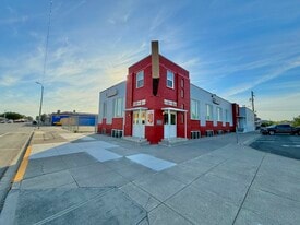 303 W Clark St, Pasco WA - Parking Garage