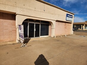 1901 W Gore Rd, Lawton, OK for lease Building Photo- Image 2 of 52