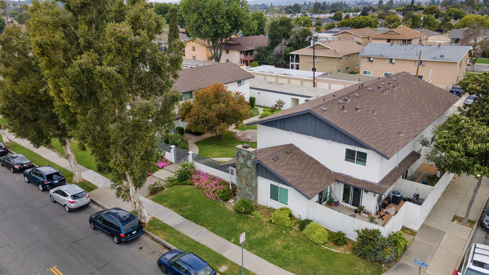 3169-3175 Quartz Ln, Fullerton, CA for sale - Building Photo - Image 2 of 26