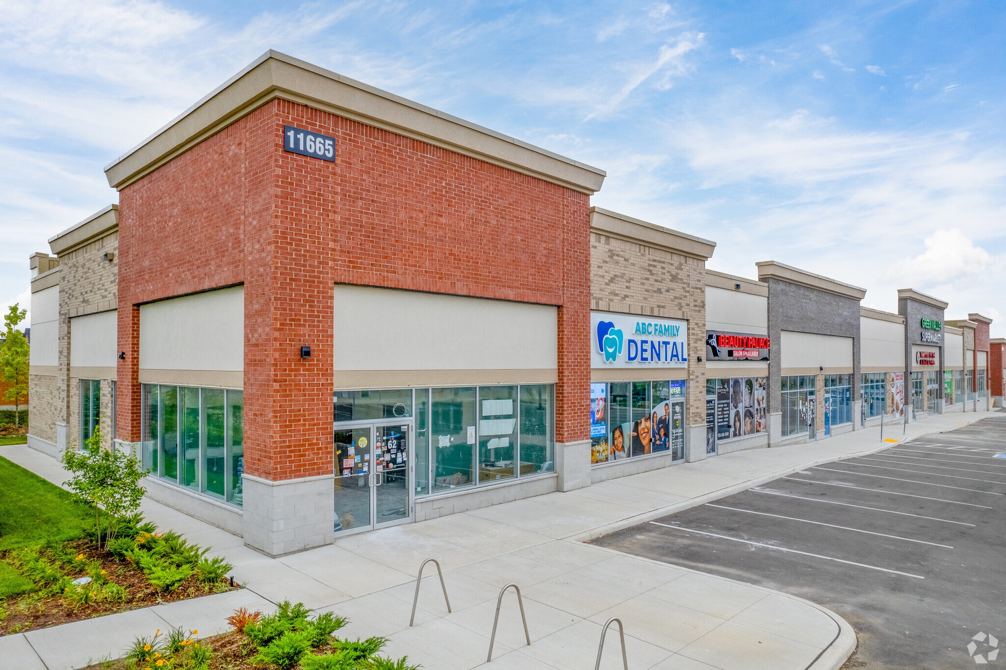 7209 Mayfield Rd, Brampton, ON for sale Primary Photo- Image 1 of 1