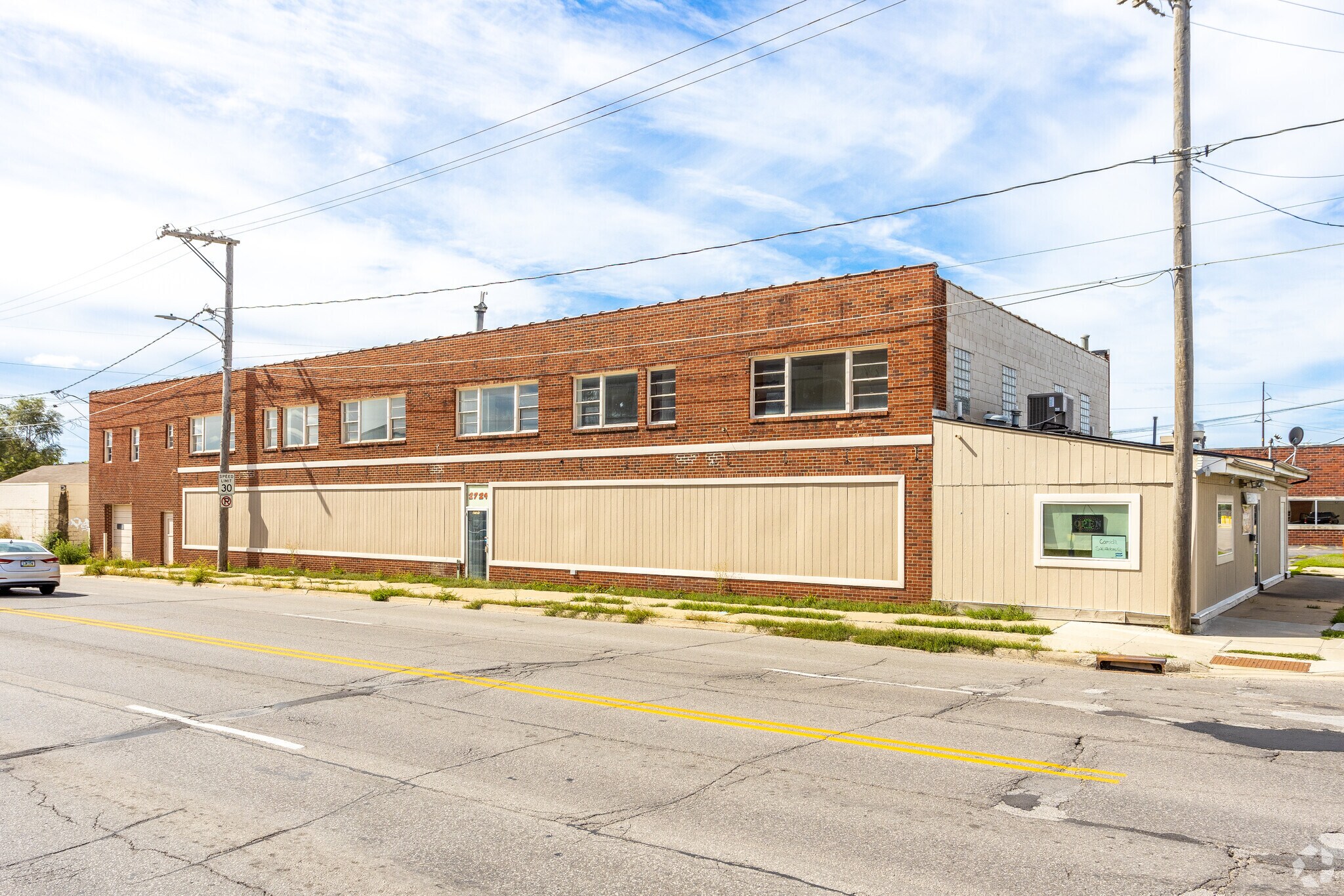 2724 2nd Ave, Des Moines, IA for sale Primary Photo- Image 1 of 1