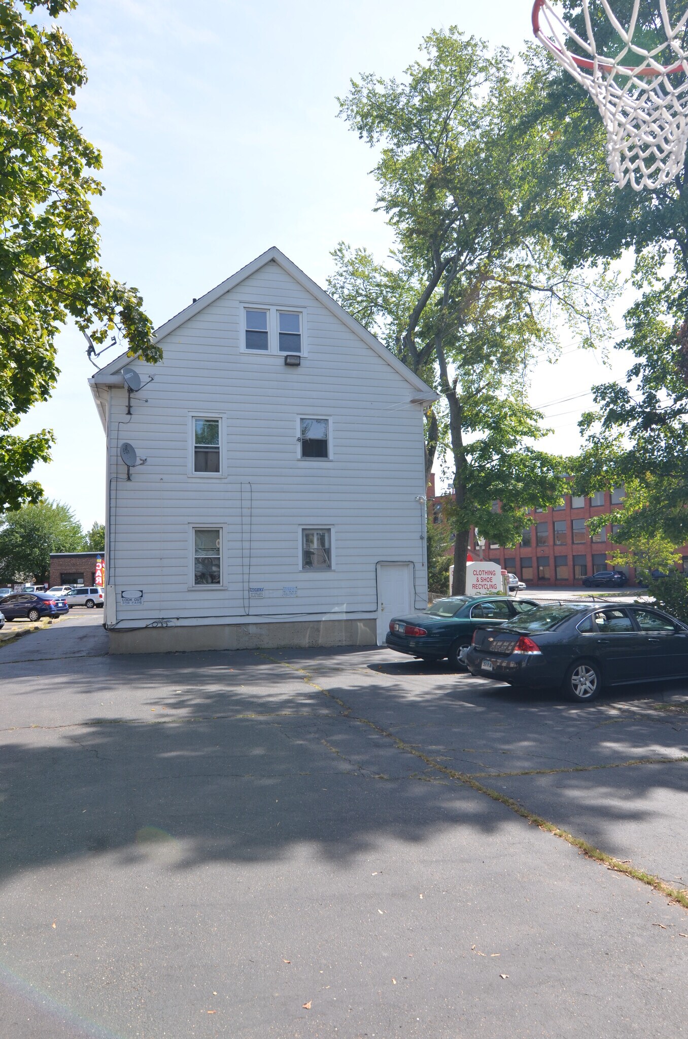 819821 Maple Ave, Hartford, CT 06114 Office for Sale