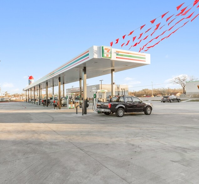 103 S Broadway St, Joshua, TX for sale - Primary Photo - Image 1 of 1