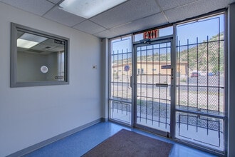 675 Elkton Dr, Colorado Springs, CO for sale Interior Photo- Image 2 of 58