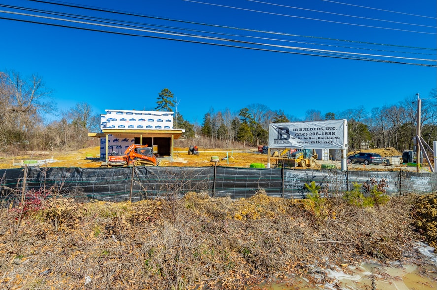 7283 Bonny Oaks Dr, Chattanooga, TN for sale - Building Photo - Image 3 of 18