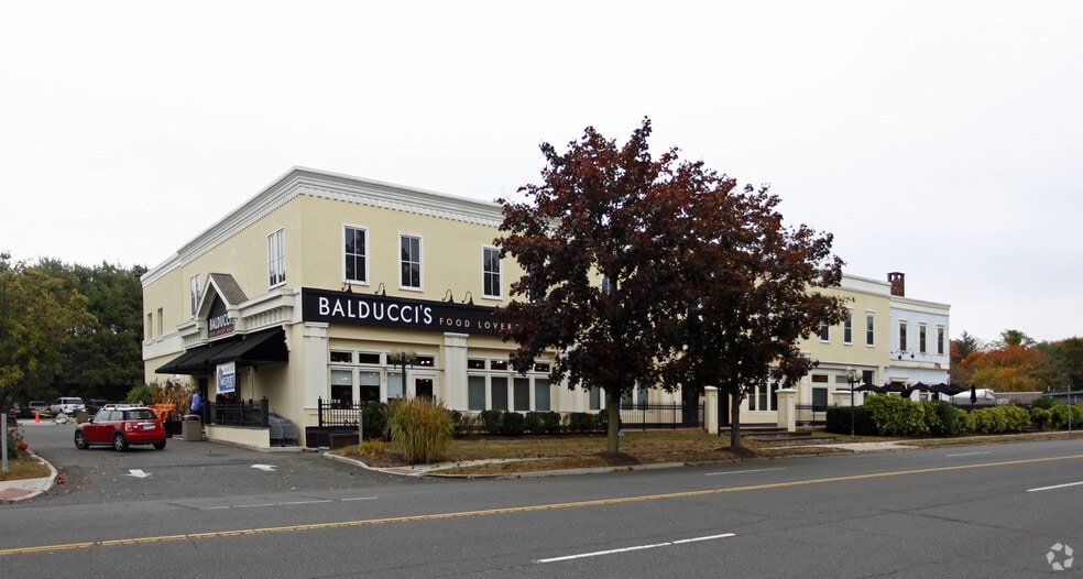 1385-1391 Post Rd E, Westport, CT for lease - Building Photo - Image 2 of 12