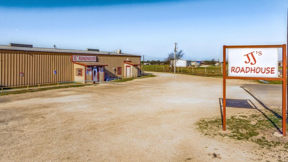 3261 FM 933, Whitney, TX for sale - Building Photo - Image 1 of 1