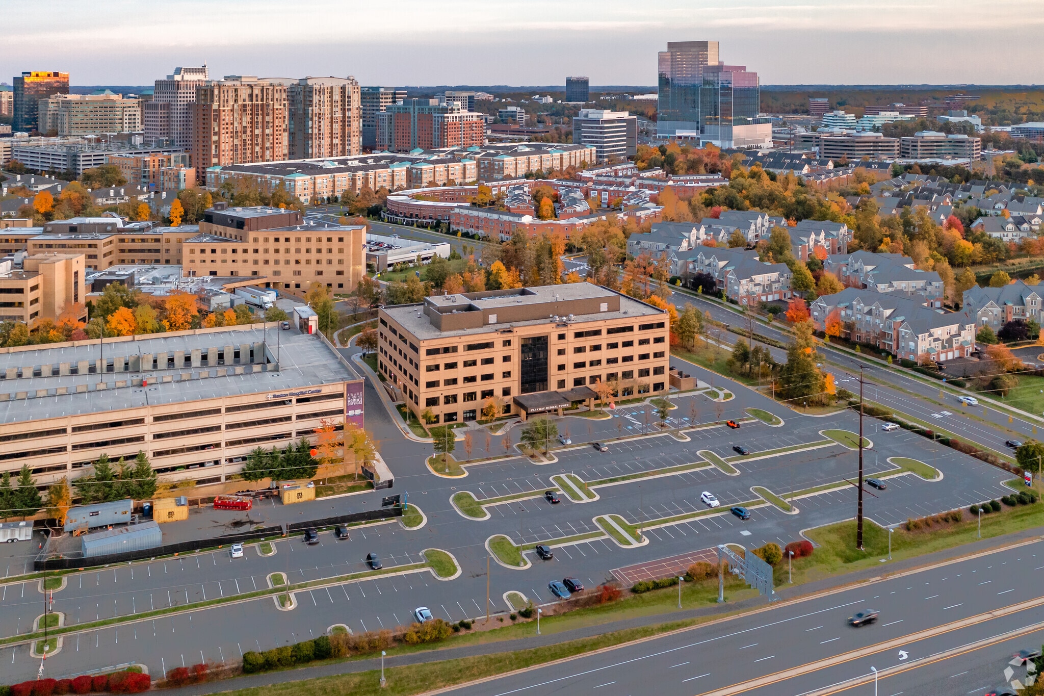 1860 Town Center Dr, Reston, VA 20190 Parkway Medical Tower