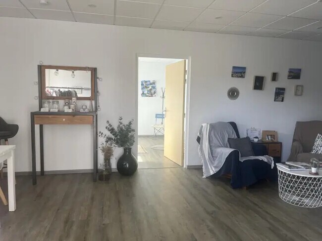 Vente Local d'activités 80 m²
