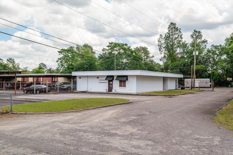130 Davis Rd, Martinez, GA for sale - Building Photo - Image 3 of 33