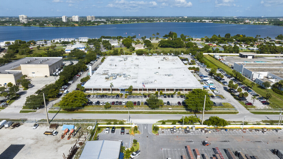 3301 Electronics Way, West Palm Beach, FL for lease - Building Photo - Image 1 of 10