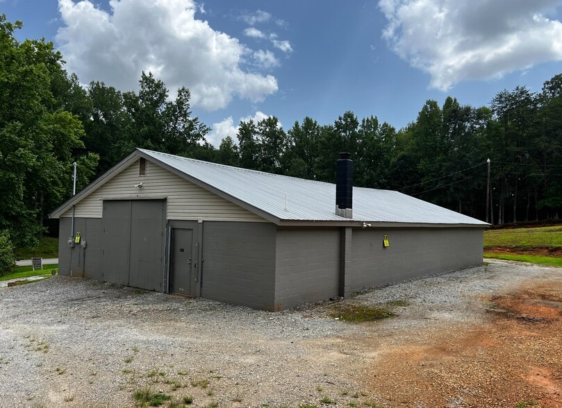 5919 N Highway 14, Landrum, SC for lease - Primary Photo - Image 1 of 4