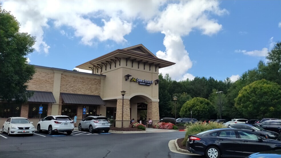 1120 Peachtree Industrial Blvd, Suwanee, GA for lease - Building Photo - Image 2 of 8