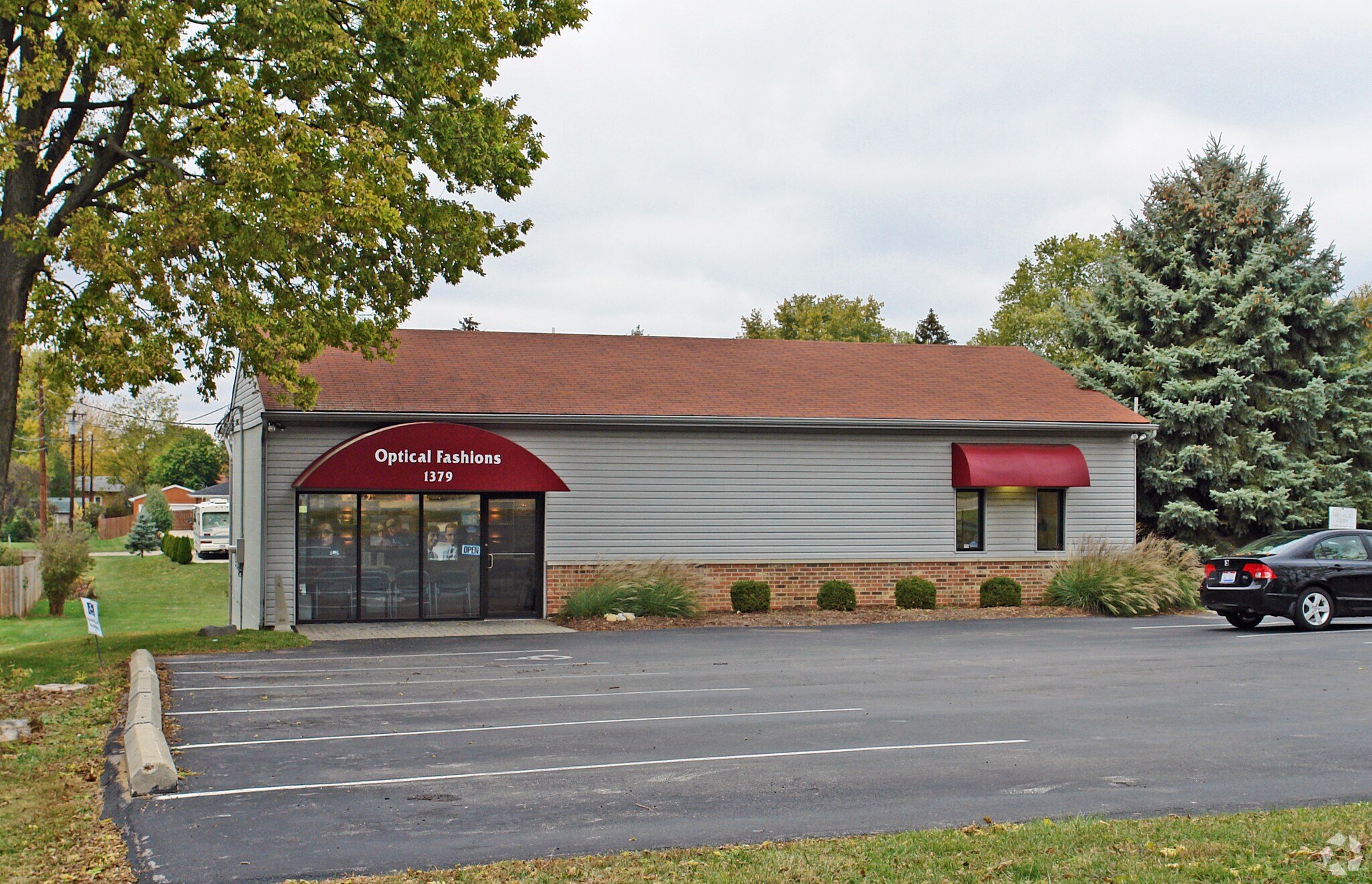 1379 Woodman Dr, Dayton, OH for sale Building Photo- Image 1 of 1