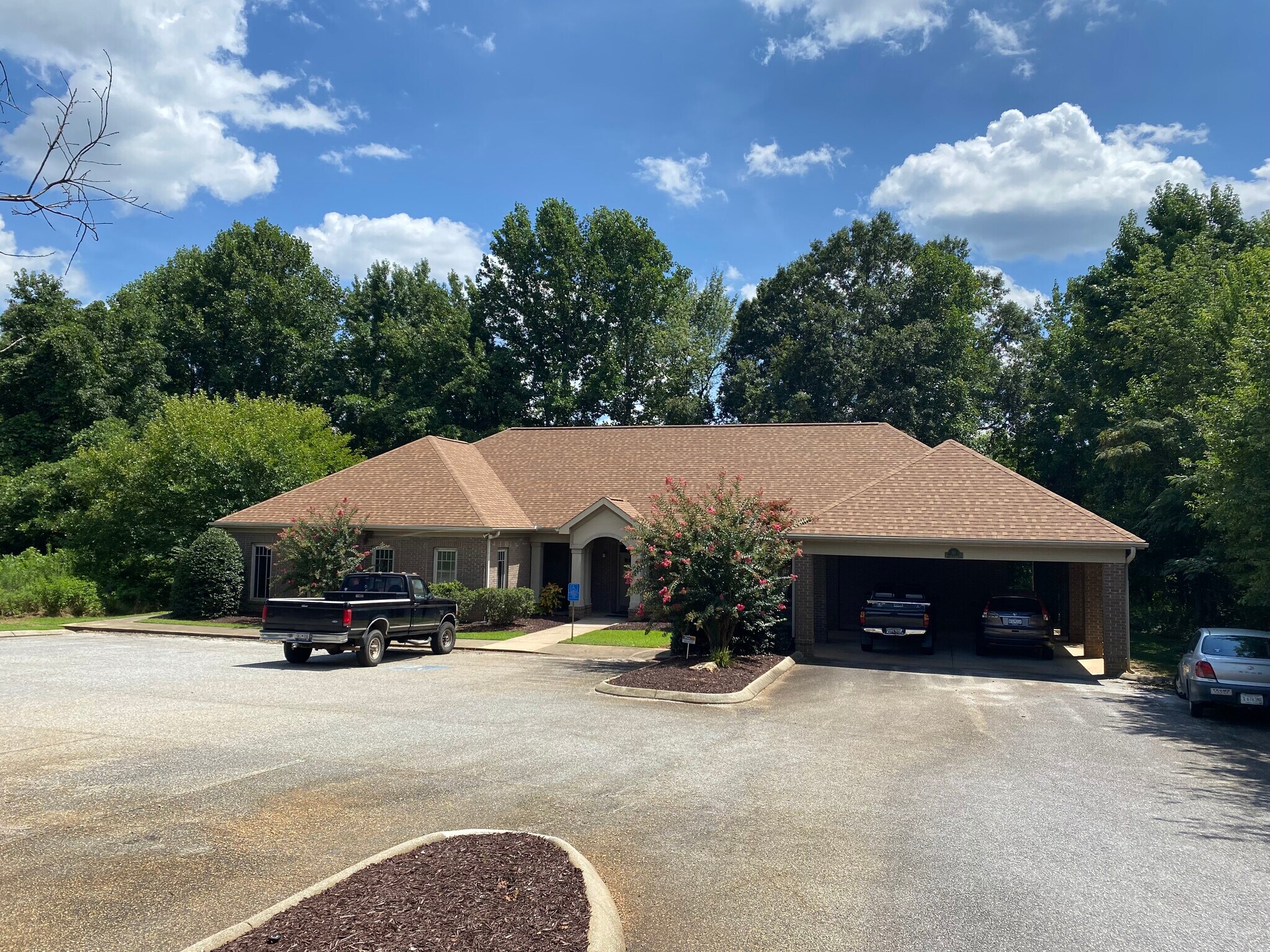 311 Bennett Center Dr, Greer, SC for sale Building Photo- Image 1 of 1