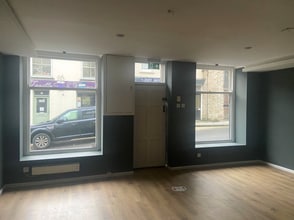 20 Fore St, Camelford for lease Interior Photo- Image 1 of 4