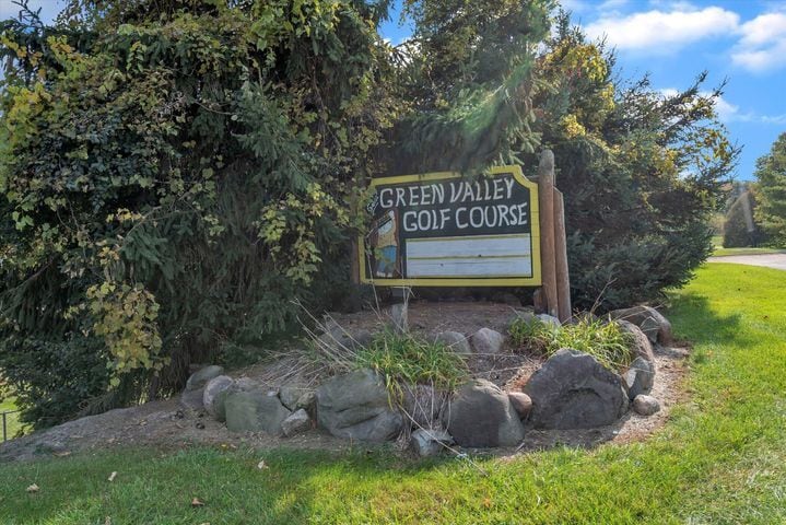 5751 Brooklyn Rd, Jackson, MI for sale - Primary Photo - Image 1 of 36