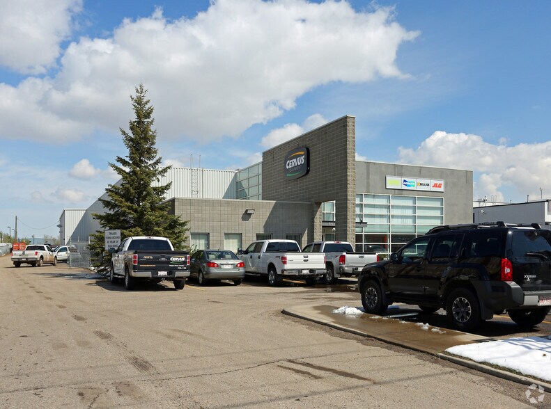 9412 51st Ave NW, Edmonton, AB for sale - Primary Photo - Image 1 of 1