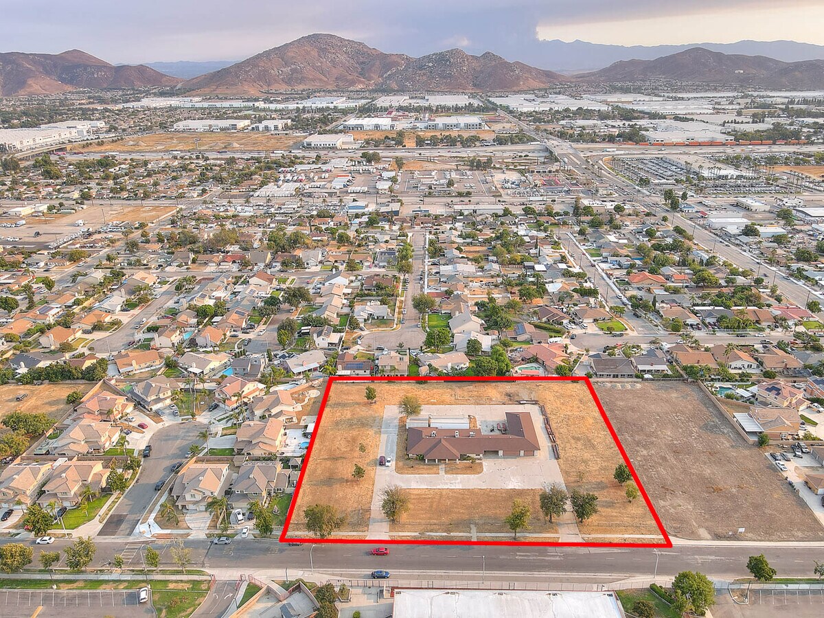 16187 Mallory Dr, Fontana, CA 92335 Excellant InFill Development