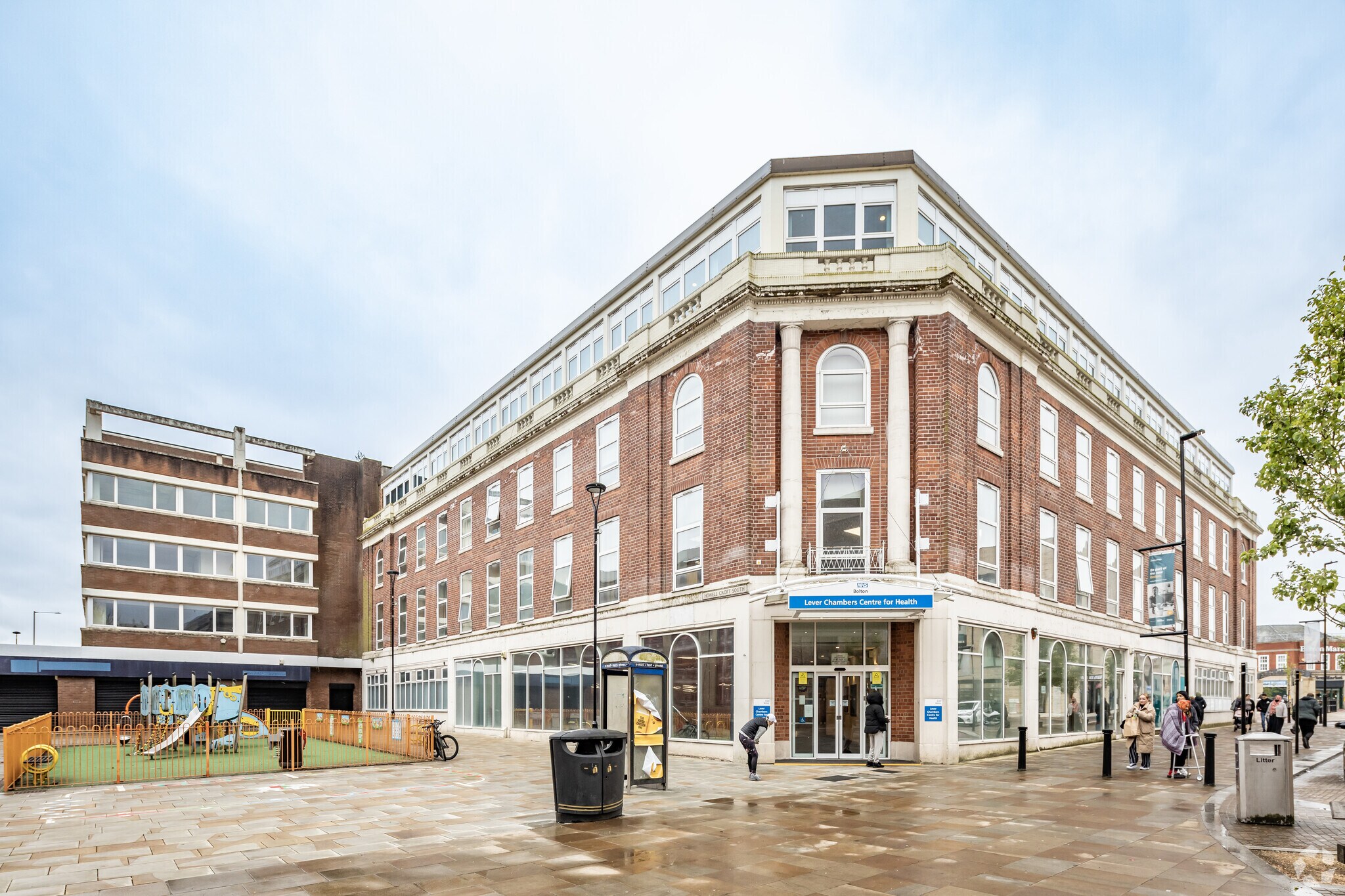 Back Spring Gdns, Bolton for lease Primary Photo- Image 1 of 4