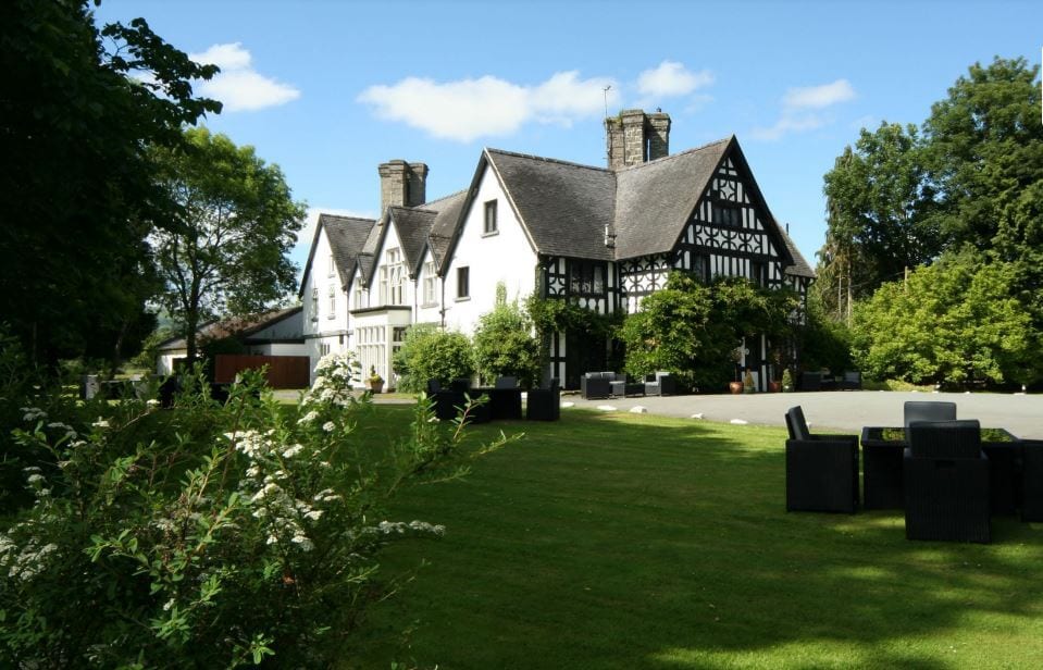 Long Length, Caersws for sale Building Photo- Image 1 of 1