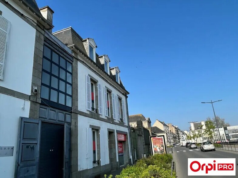 Office in Saint-Brieuc for lease - Building Photo - Image 1 of 7