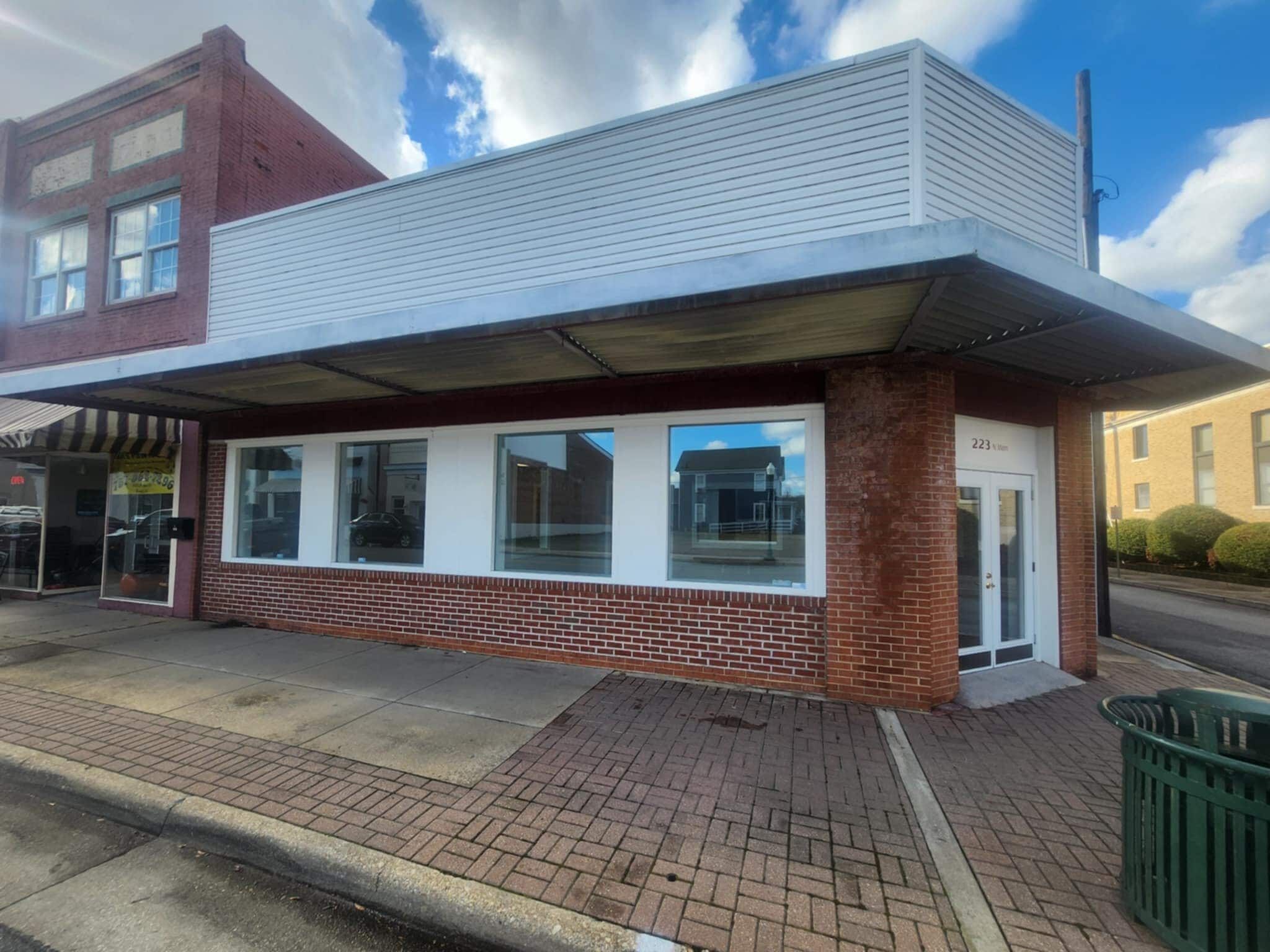 223 N Main St, Franklin, VA for lease Building Photo- Image 1 of 27