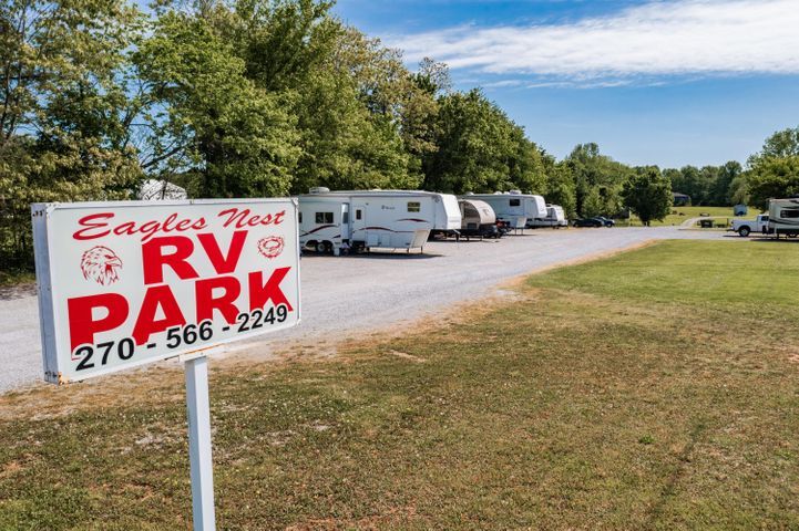 3142 S Highway 127, Russell Springs, KY for sale - Primary Photo - Image 1 of 1