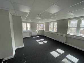 Land Of Green Ginger, Hull for lease Interior Photo- Image 2 of 2