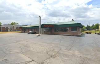 More details for 2210 N Cottage Ave, Bloomington, IL - Retail for Lease