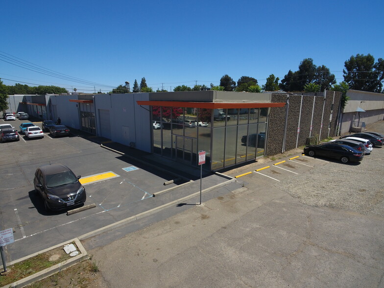 241 N 10th St, Sacramento, CA for lease - Building Photo - Image 1 of 15