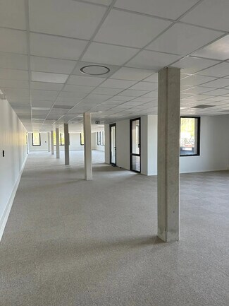 More details for 3 Rue Maryse Bastié, Anglet - Office for Lease