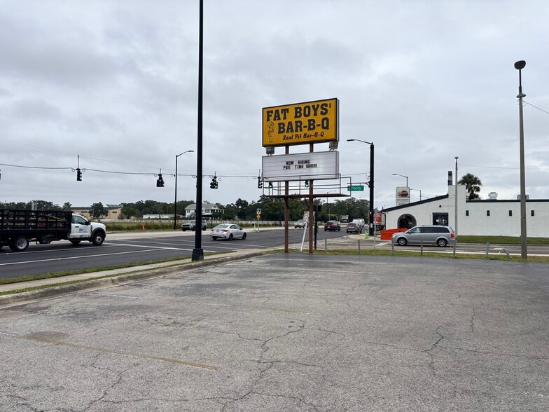 1606 W Vine St, Kissimmee, FL for sale - Building Photo - Image 3 of 23