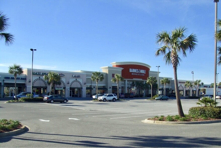 34904 Emerald Coast Pky, Destin, FL for lease - Building Photo - Image 1 of 9