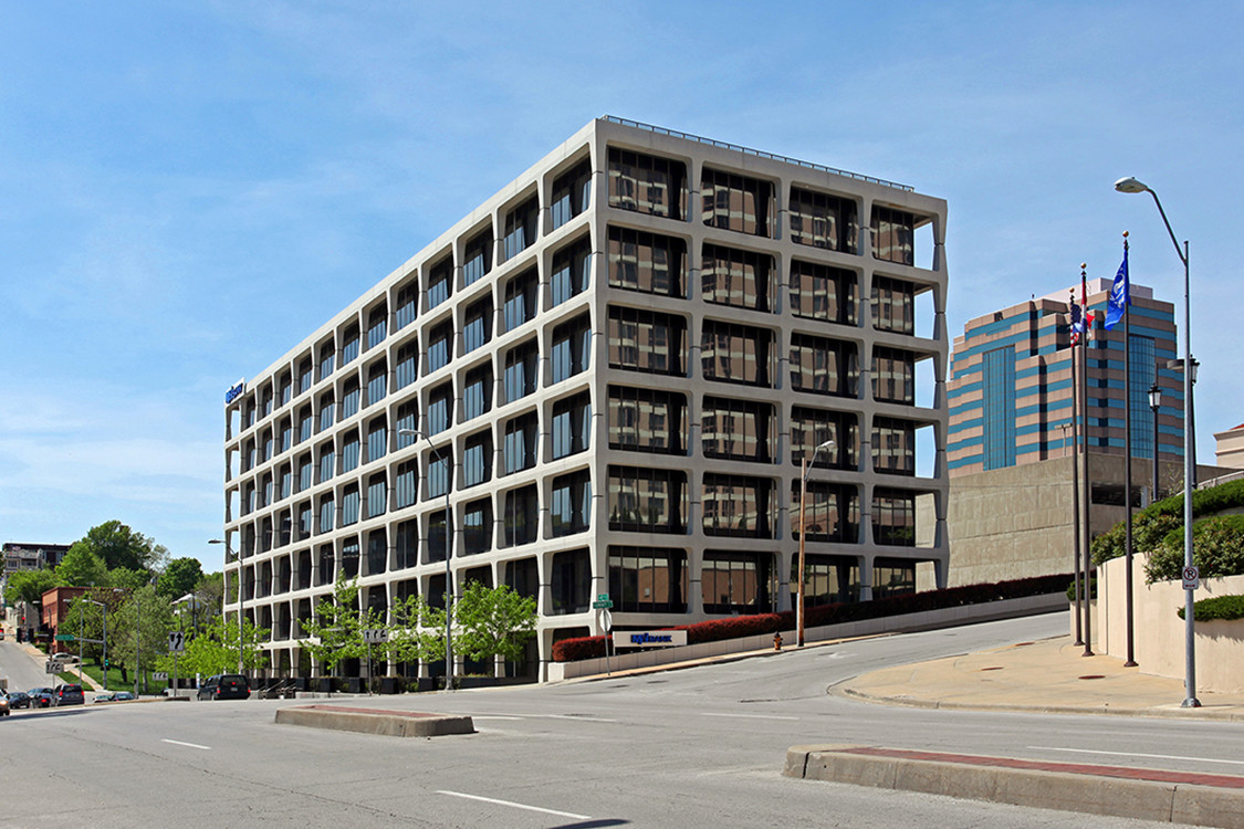 800 W 47th St, Kansas City, MO for sale Building Photo- Image 1 of 1