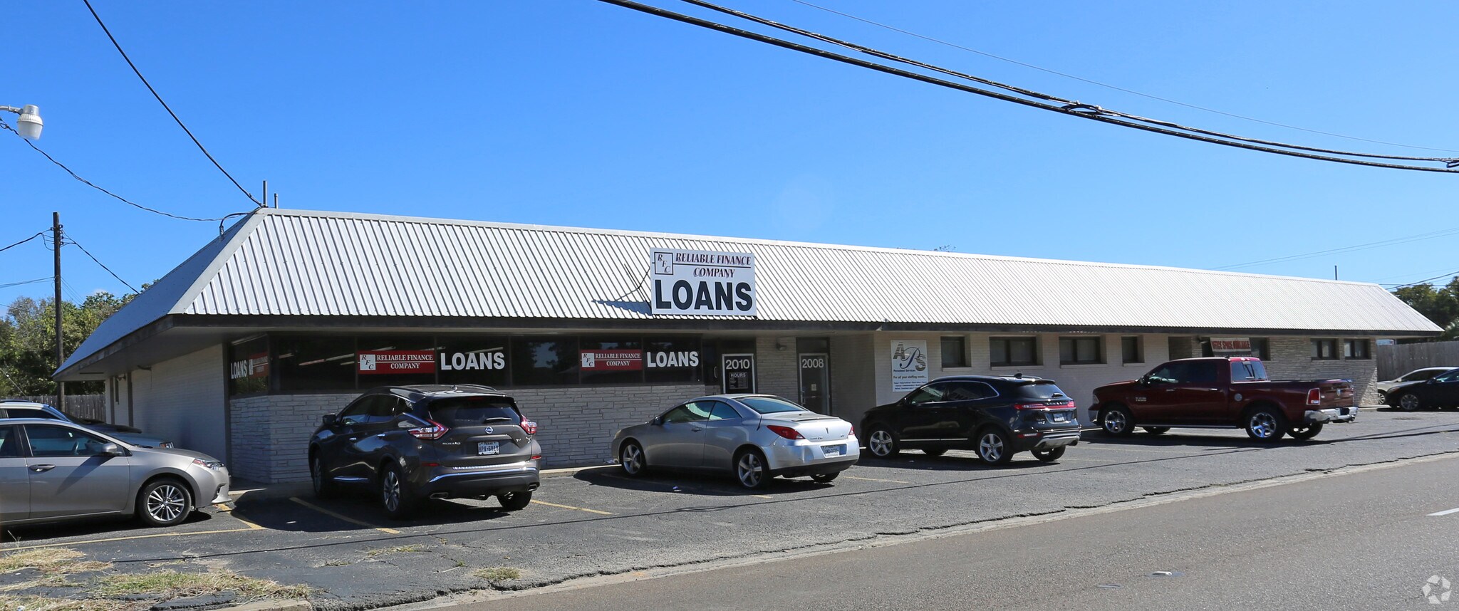 2010 N Navarro St, Victoria, TX for sale Primary Photo- Image 1 of 1